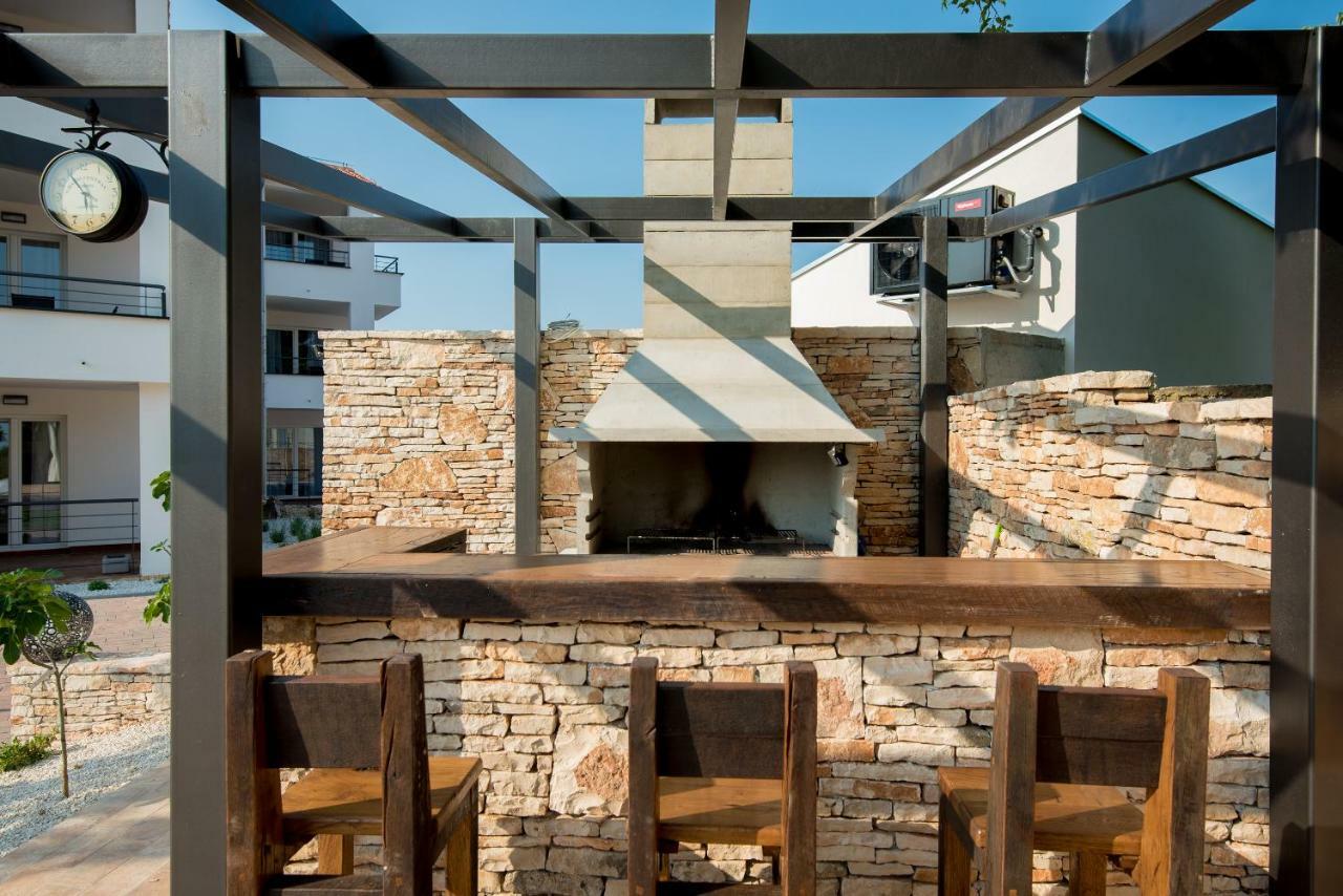 Villa Anja 2Nd Floor Peroj Exterior photo