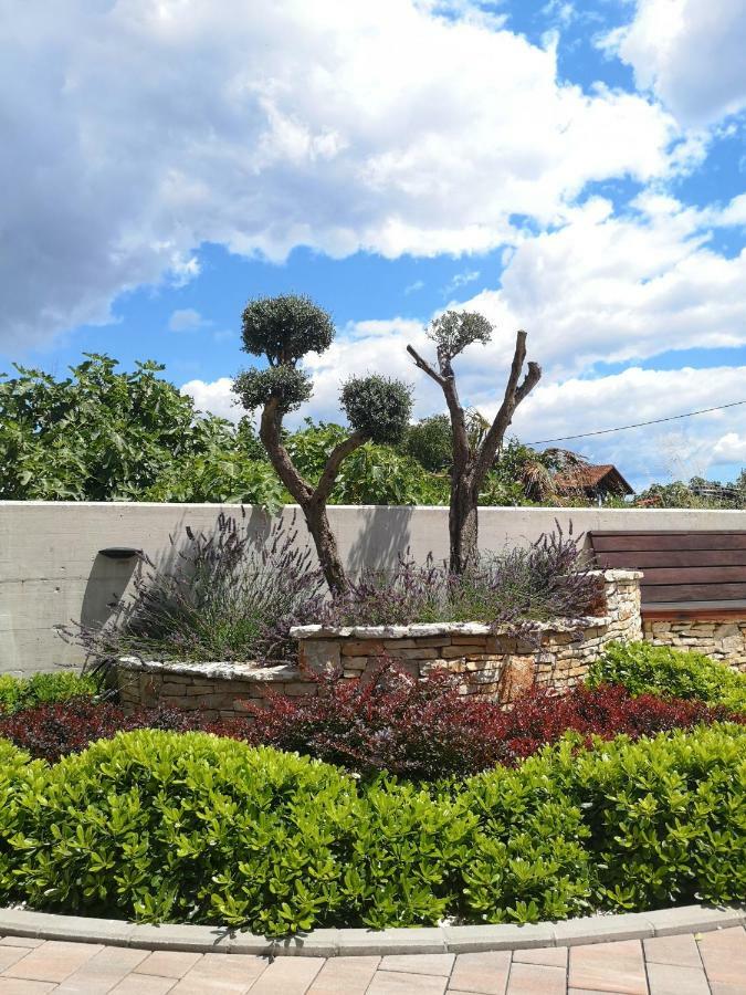 Villa Anja 2Nd Floor Peroj Exterior photo