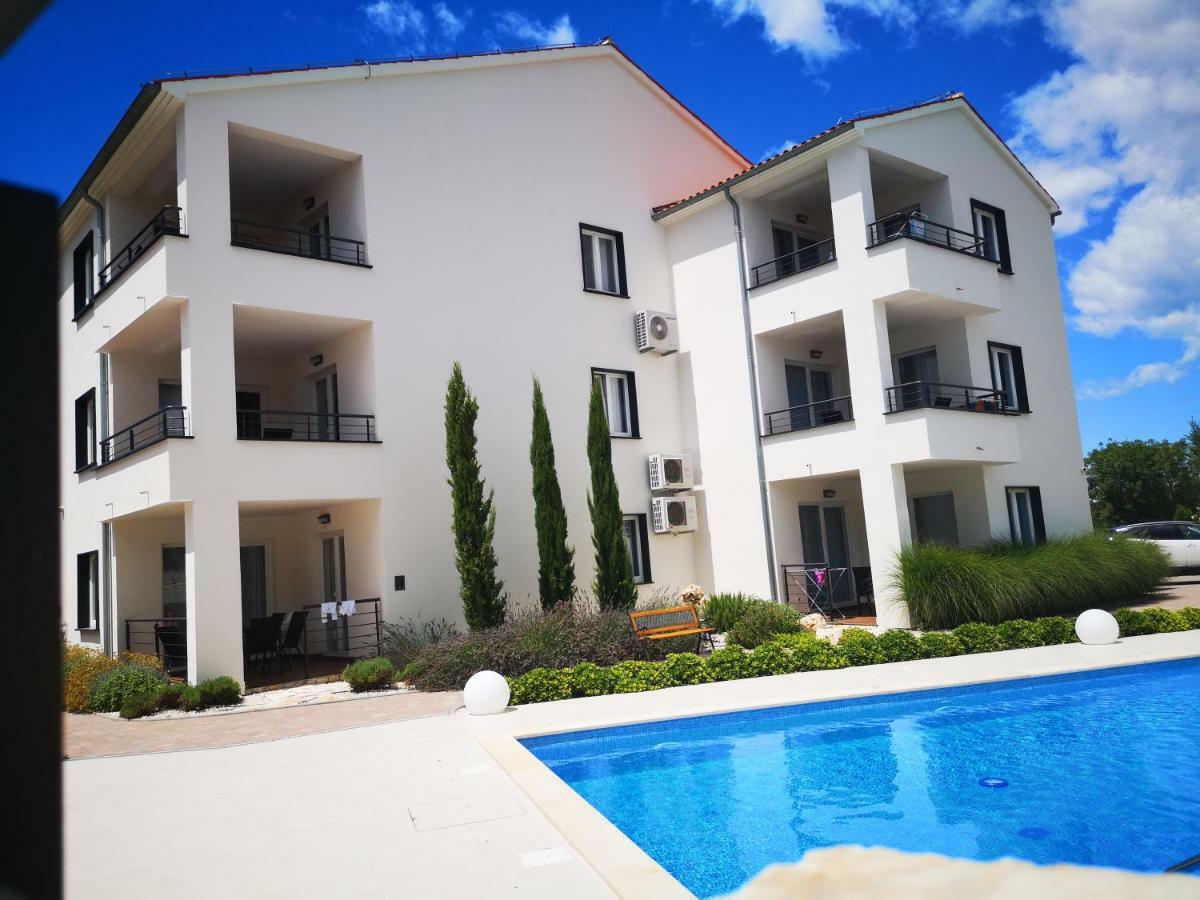Villa Anja 2Nd Floor Peroj Exterior photo
